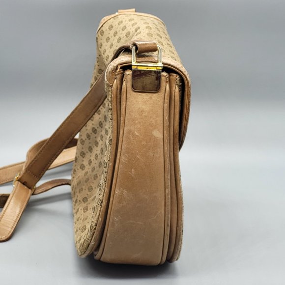 Gucci Vintage Canvas Shoulder Bag - Picture 11 of 16